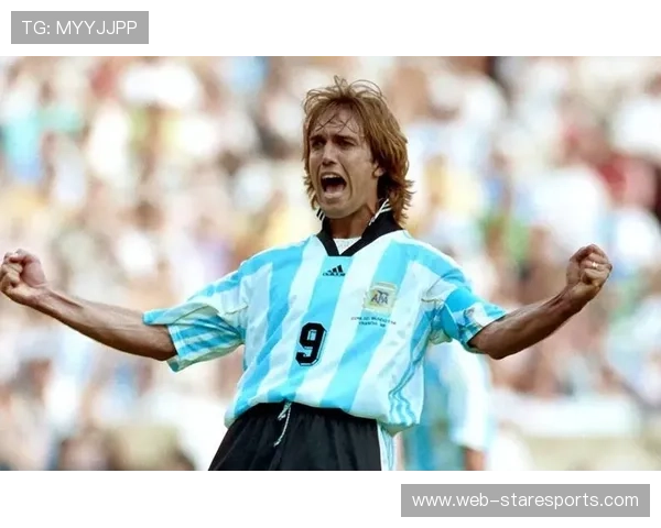 远古足球传奇十强球星排名，回顾他们的辉煌岁月与独特魅力